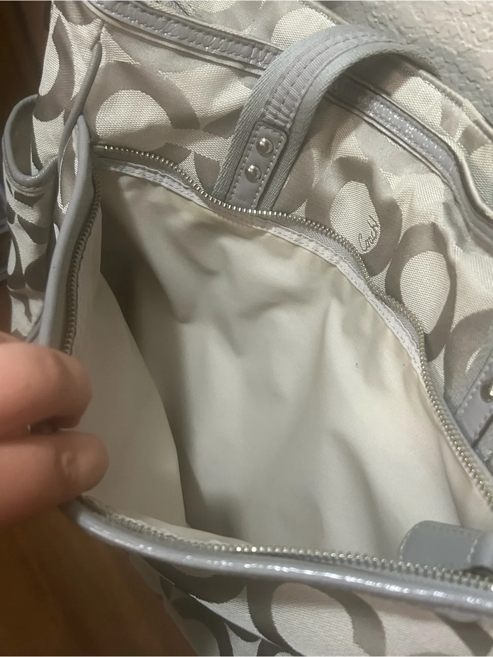 Authentic Coach Women's Signature Tote in Light Gray